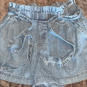 NEW! american eagle high-waisted soft shorts